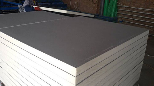 河南聚氨酯噴涂機(jī)養(yǎng)殖業(yè)保溫板發(fā)泡案例(圖4) 養(yǎng)殖業(yè)保溫板發(fā)泡案例