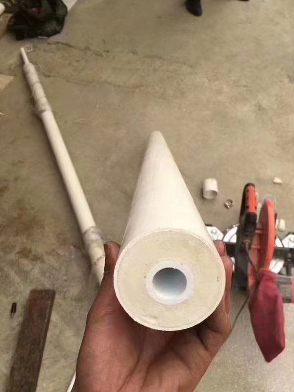 太陽能水管保溫套管澆注(圖1) 太陽能水管保溫套管澆注