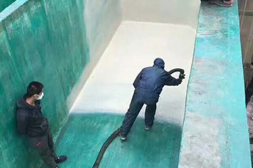 污水池廢水池防腐噴涂聚脲專用聚脲噴涂機(jī)(圖2) 污水池廢水池防腐噴涂聚脲