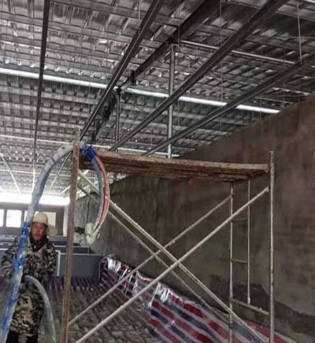 養(yǎng)殖場(chǎng)噴涂(圖4) 養(yǎng)殖場(chǎng)噴涂